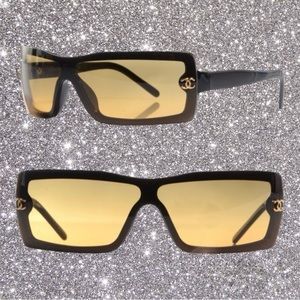 Vintage Chanel Authentic 5067 Logo Sunglasses